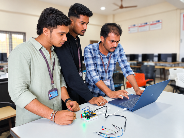 Students conducting IoT Experiments